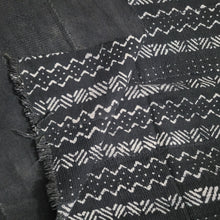 Load image into Gallery viewer, Black and White Mud Cloth