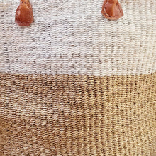 Load image into Gallery viewer, Natural & White Kiondo